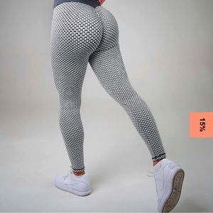 “Tik tok” scrunch leggings